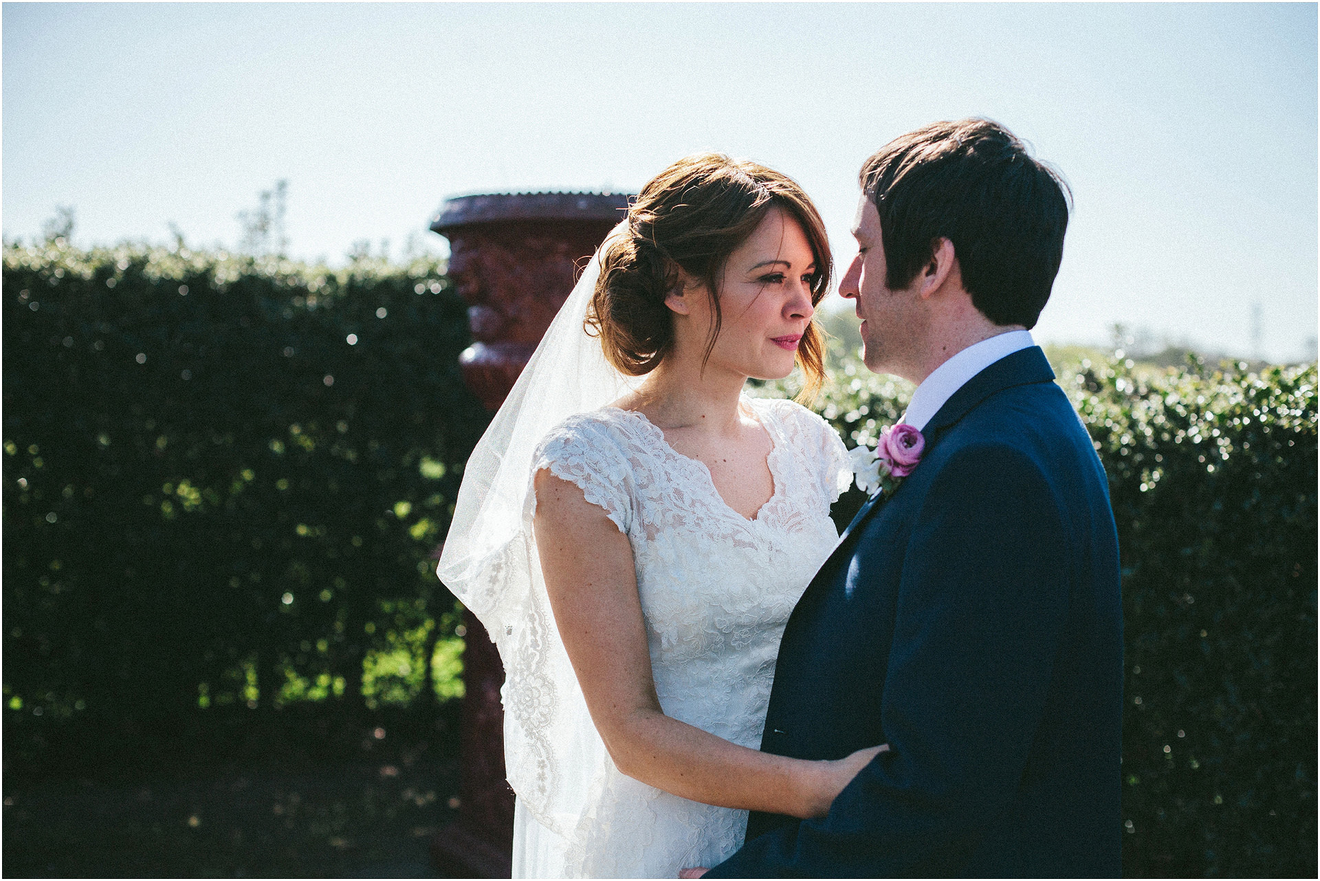 Thornton Manor wedding photography: Angela and Gareth
